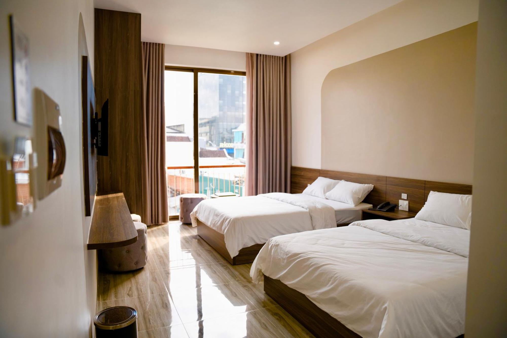 Tuyet Suong Hotel 꽝응아이 외부 사진